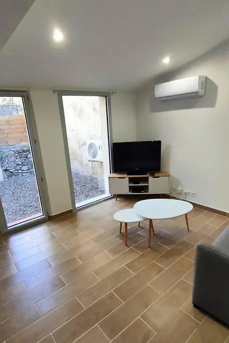 Appartement Au Coeur Du Village Greoux-les-Bains Apartment